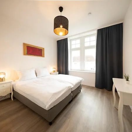 Jaybnb - Direkt Am Hafen Mit Terrasse Und Uhd Tv Appartement *